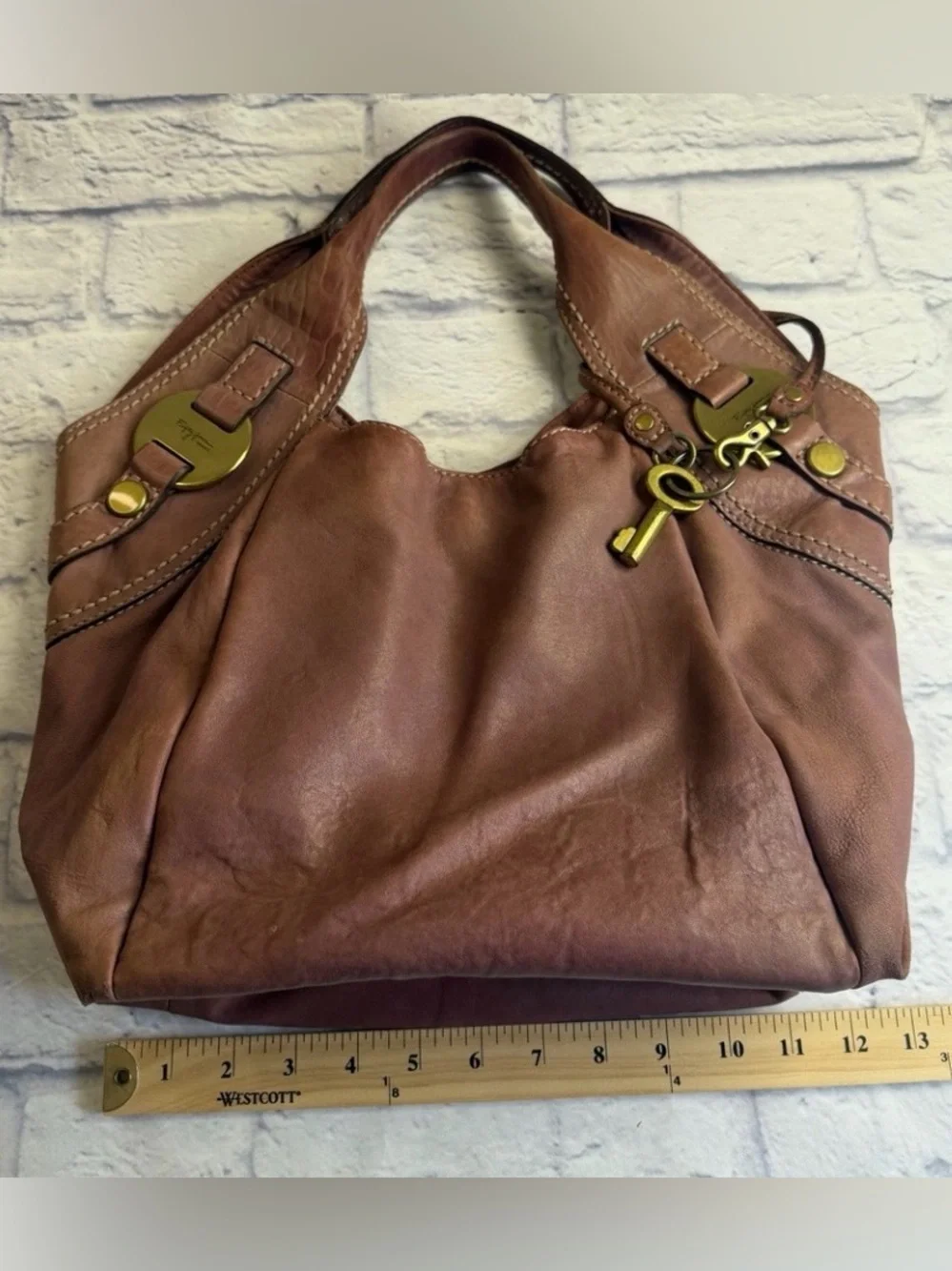 Vintage Fossil Fifty-Four “Blake”Mauve Leather Hobo Bag with Brass Key Charm